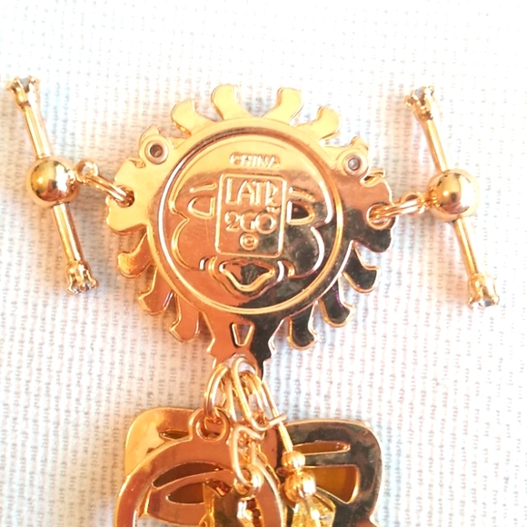 LATR2GO SUNNY DAYS TOGGLE BRACELET CHARM - Picture 4 of 9